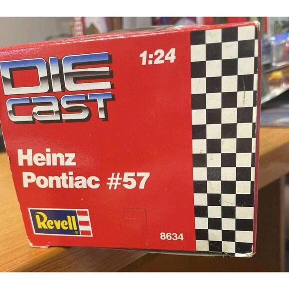 1992 Revell Die Cast Heinz Pontiac Grand Prix #57 Osterlund 1:24 Scale - Picture 3 of 3